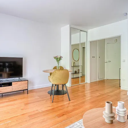 Ravissant Studio Cosy Avec Terrasse - 335b Nogent-sur-Seine