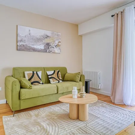 Ravissant Studio Cosy Avec Terrasse - 335b *